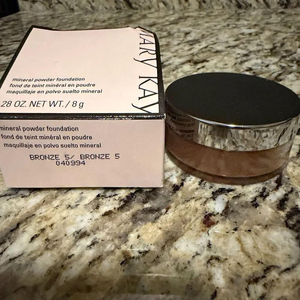 Mary Kay Mineral Powder Foundation Bronze 5 040994 .28 oz Discontinued NIB